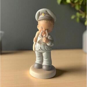 Vintage Enesco “Memories of Yesterday – Bringing Good Luck To You” Figurine